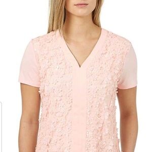 NWOT Badgley Mischka Women's 3D Flower Short Sleeve Top